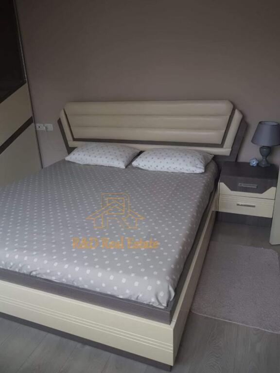 🏡 Jepet me qira apartament 1+1 – Rruga Jordan Misja