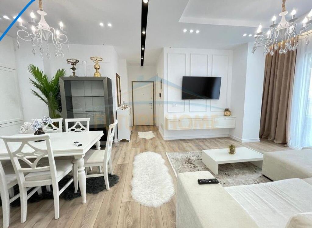 Rent, Apartment 2+1+Parking Space, near Air Albania Stadium, Tirana.