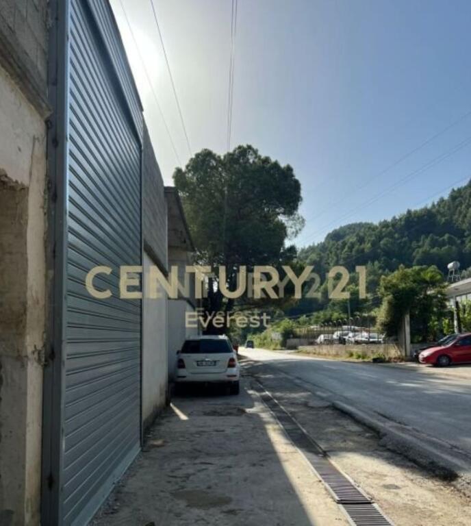 🌟 Warehouse for Rent 1 500 m² – Mullet, Ideal for Storage & Production