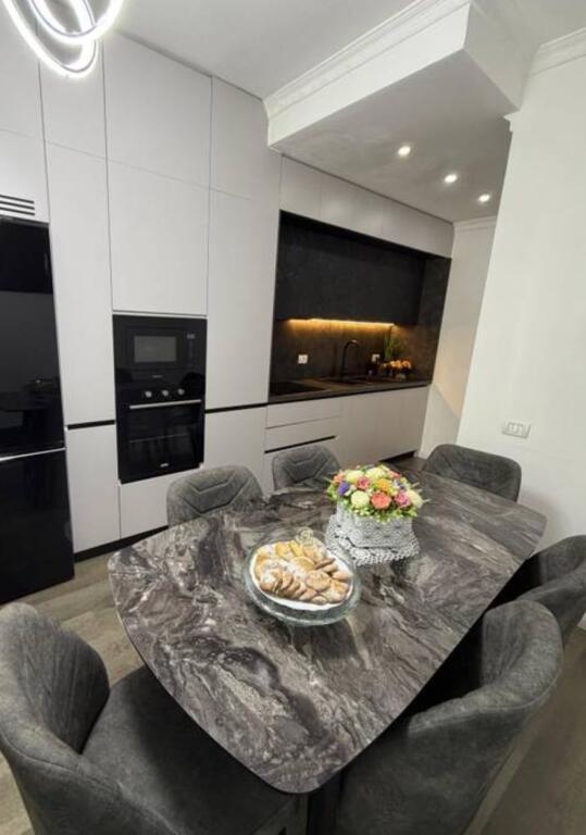 🌟 2+1 në Shitje – Apartament komod në Don Bosko