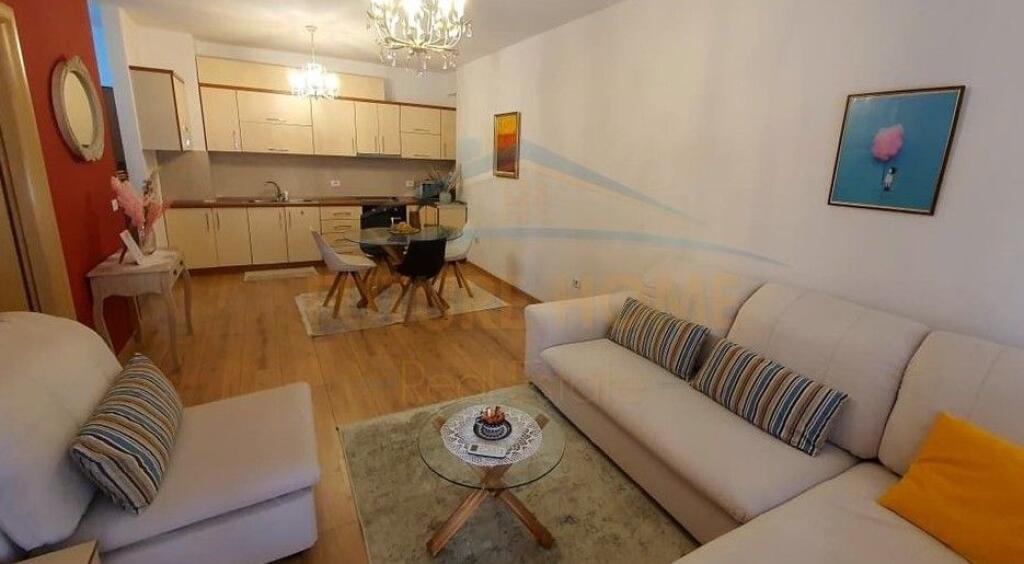 Qira, Apartament 1+1, Kompleksi Delijorgji, Tiranë.