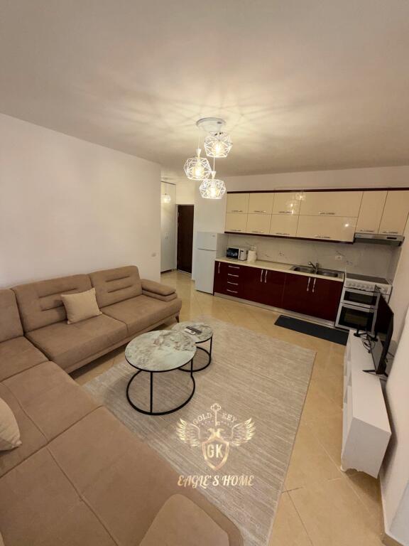 🏡 IN VENDITA 1+1 + 2 balconi 📍Shkembi Kavajes  💰 Prezzo: 75.000€