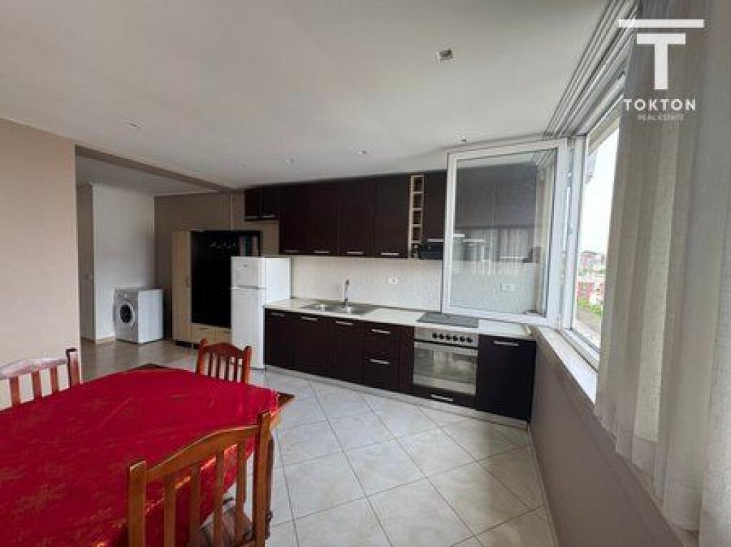SHITET, APARTAMENT 2+1, RRUGA E KAVAJËS, TIRANË