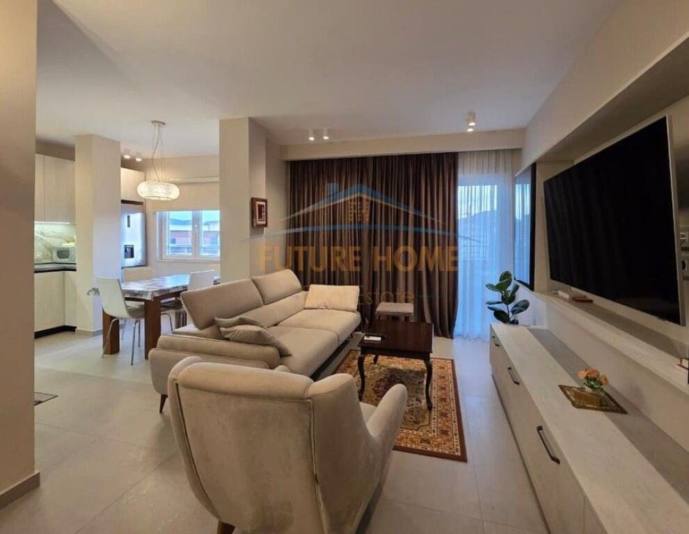 Qera, Apartament 1+1 tek Liqeni Artificial..