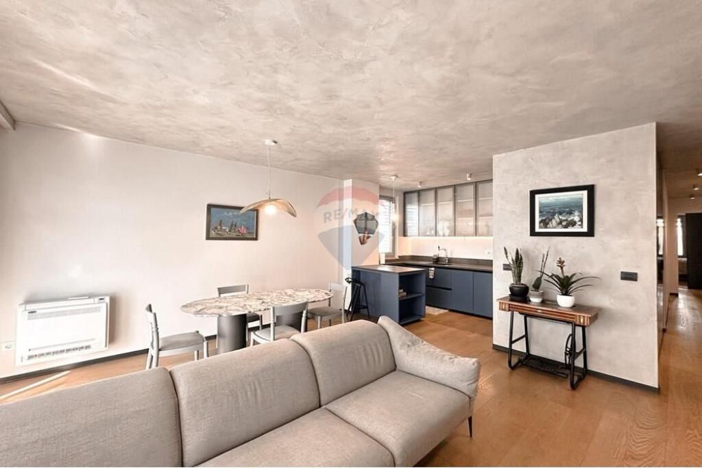 3 +1 For rent dinamo stadium +2 parking spaces !