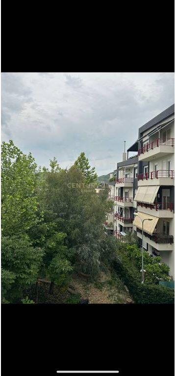 Shitet apartament 3+1 Liqeni i Thate 335,000 € Sip. Totale  139m2