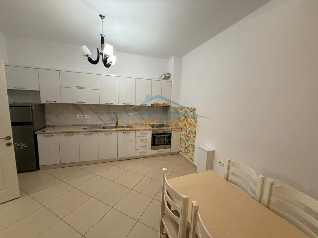 Qera, Apartament 2+1, Kompleksi Golden Park, Tiranë