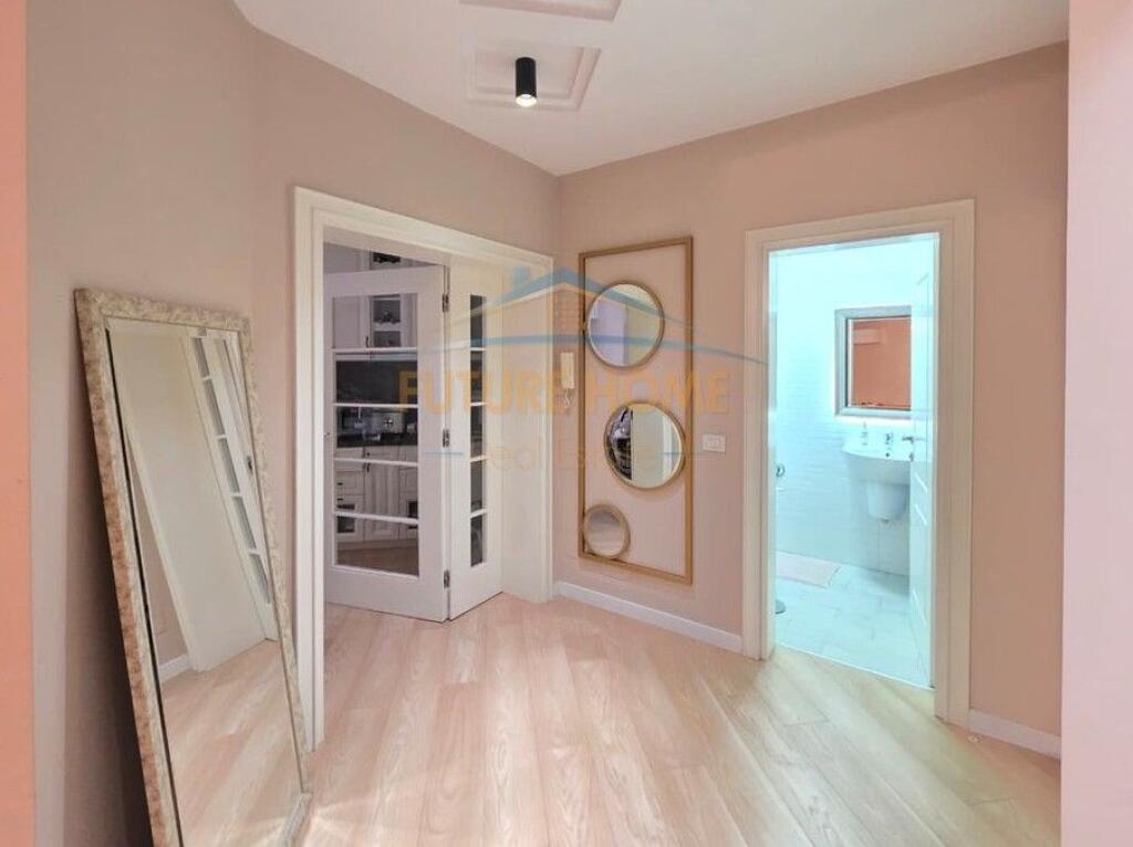 Rent, 2+1 Apartment with veranda on Kosovareve Street