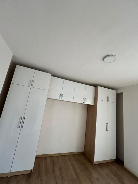 Jepet 2+1+2 Ish fusha Aviacionit