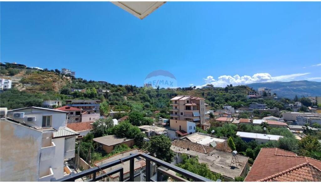 APARTAMENT 2+1 ME QERA