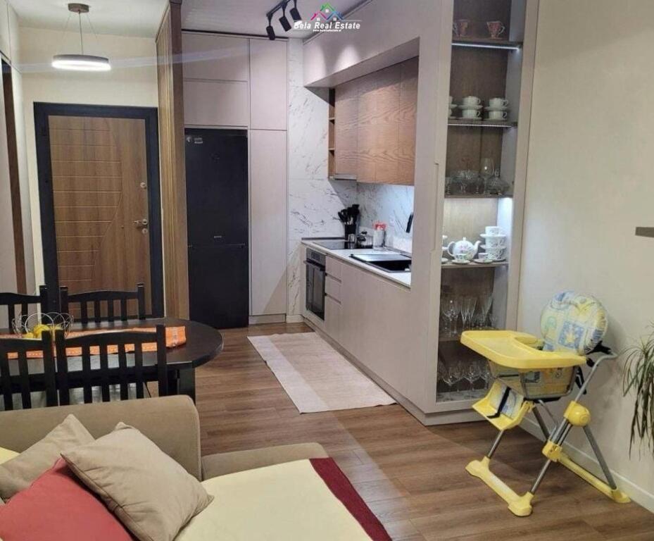 Apartament me Qera 2+1 tek Ish Fusha e Aviacionit (ID B2201699) Tirane Apartament me Qera 2+1 tek Ish Fusha e Aviacionit (ID B2201699) Tirane