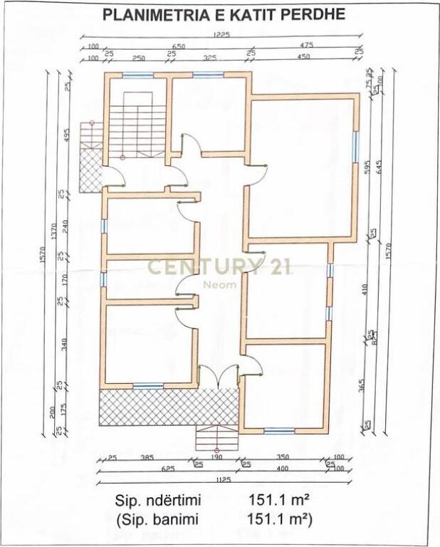 VILË PËR SHITJE - 526m² TEK FUSHA SPORTIT, LAPRAKË