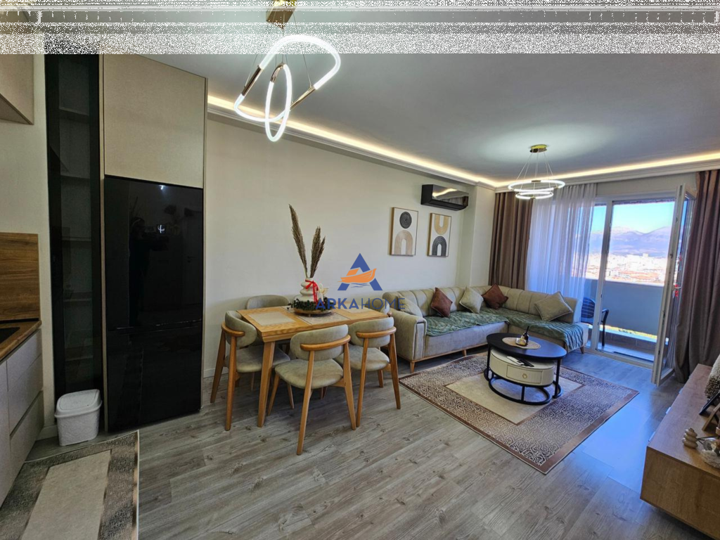JEPET ME APARTAMENT ME QERA 2+1+BALLKONE "GOLDEN PARK 3, AFËR SPITALIT AMERIKAN 3 " 650 EURO