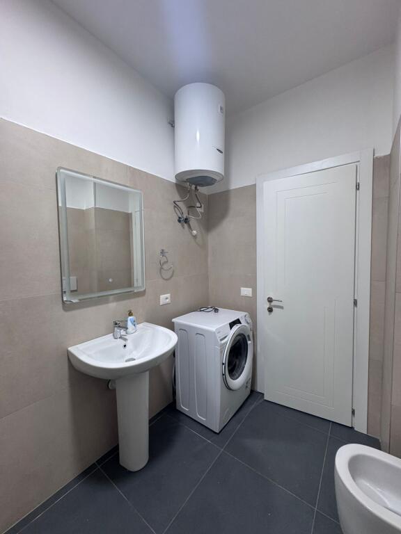 Apartment 1+1 for rent - Siri Kodra Street!!!