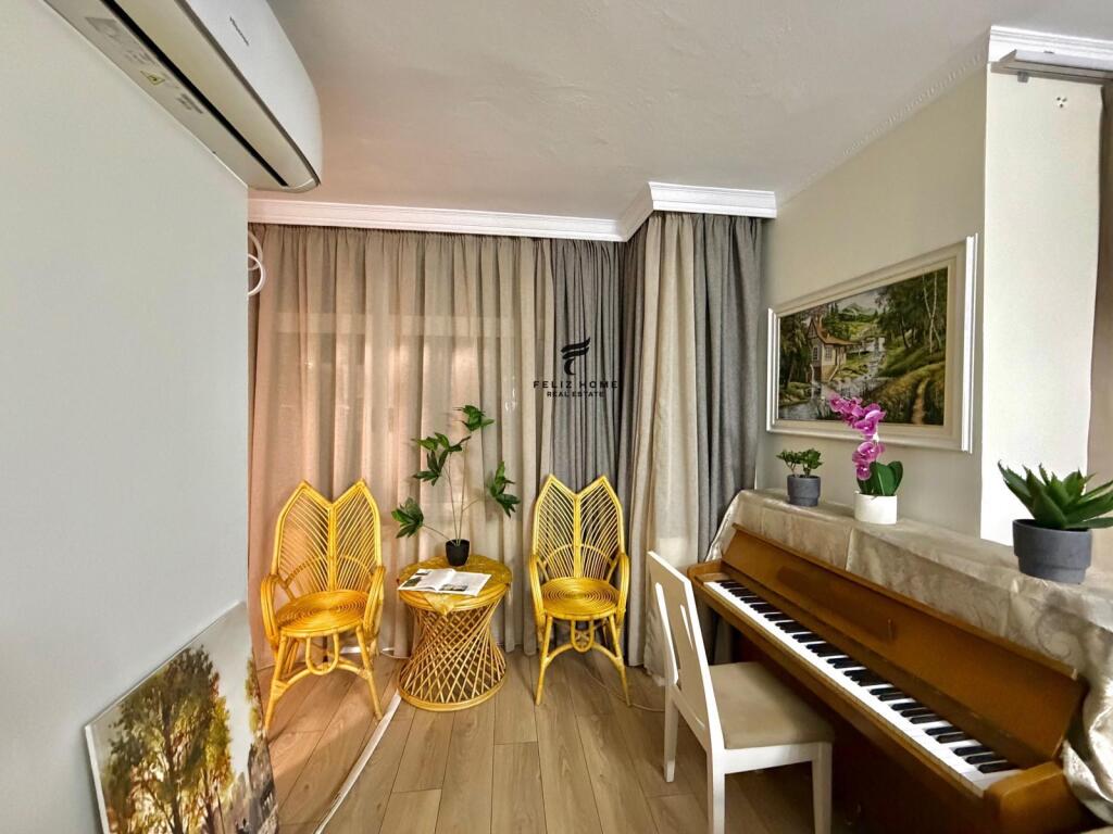 APARTMENT FOR RENT 3+1+2 VASIL SHANTO 1200 EURO