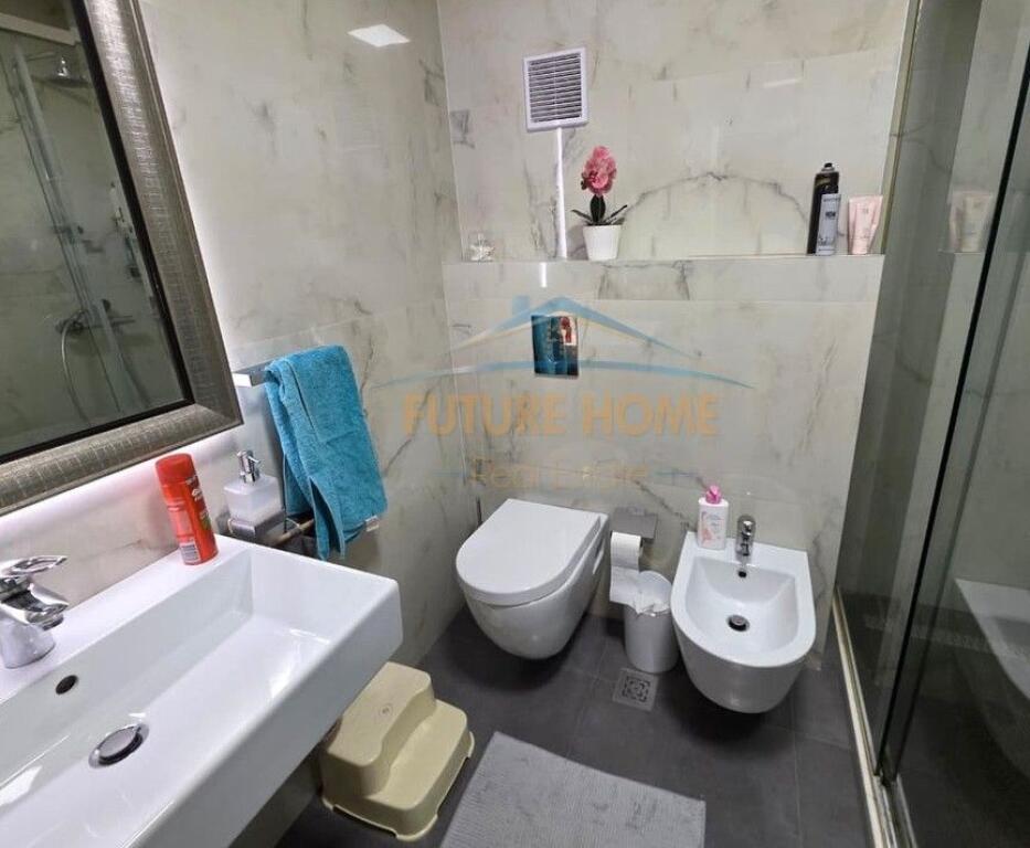 Rent, 2+1 Apartment with veranda on Kosovareve Street