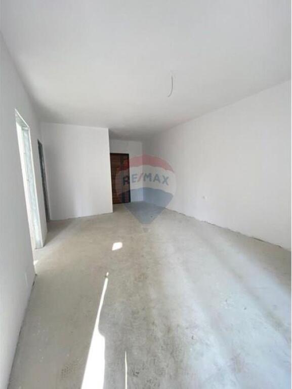 FOR SALE, APARTMENT 1+1, FRESKU, TIRANA !
