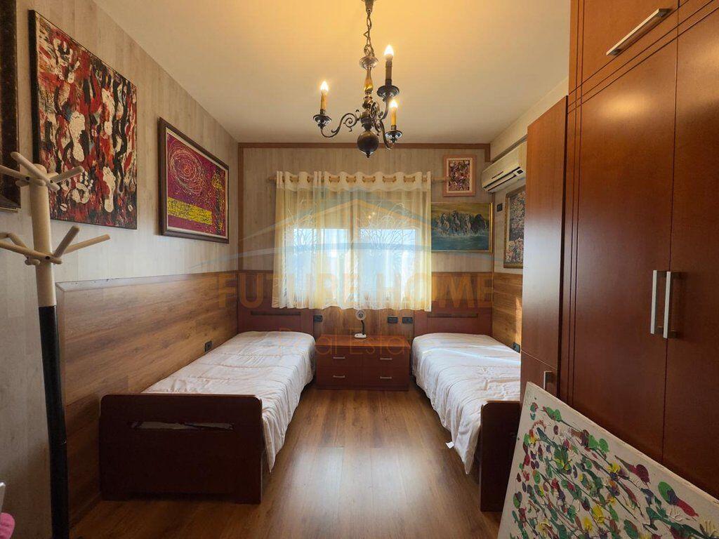 Qera , Apartament 2+1 , Myslym Shyri , Tirane