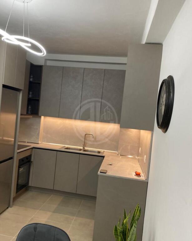 Apartament per Qira