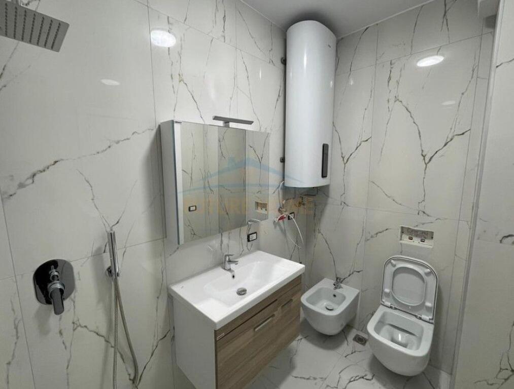 Qera, Apartament 2+1+2 tek Fusha e Aviacionit, Tirane