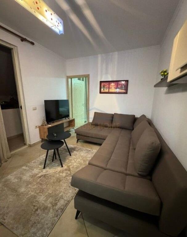 Qera, Apartament 3+1, Rruga e Kavajes, Tirane