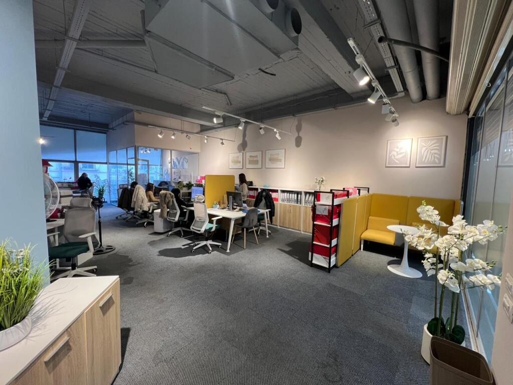 Office for Rent opposite Delijorgji