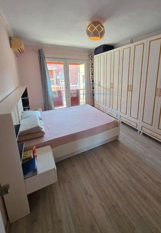 For sale, Duplex 3+1+3+Veranda, , Blloku, Gintash, Tirane.