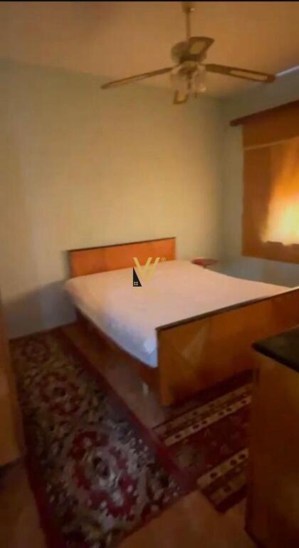 JEPET APARTAMENT 2+1 ME QIRA TE ISH RESTORANT DURRESI 45.000 LEKE