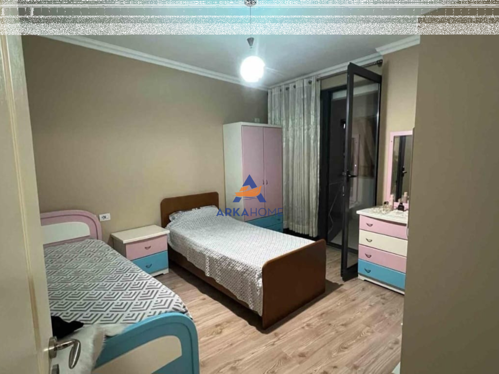 SHITET APARTAMENT 2+1+BALLKON "ASTIR TE BAR ARTISTI" 200.000 EURO