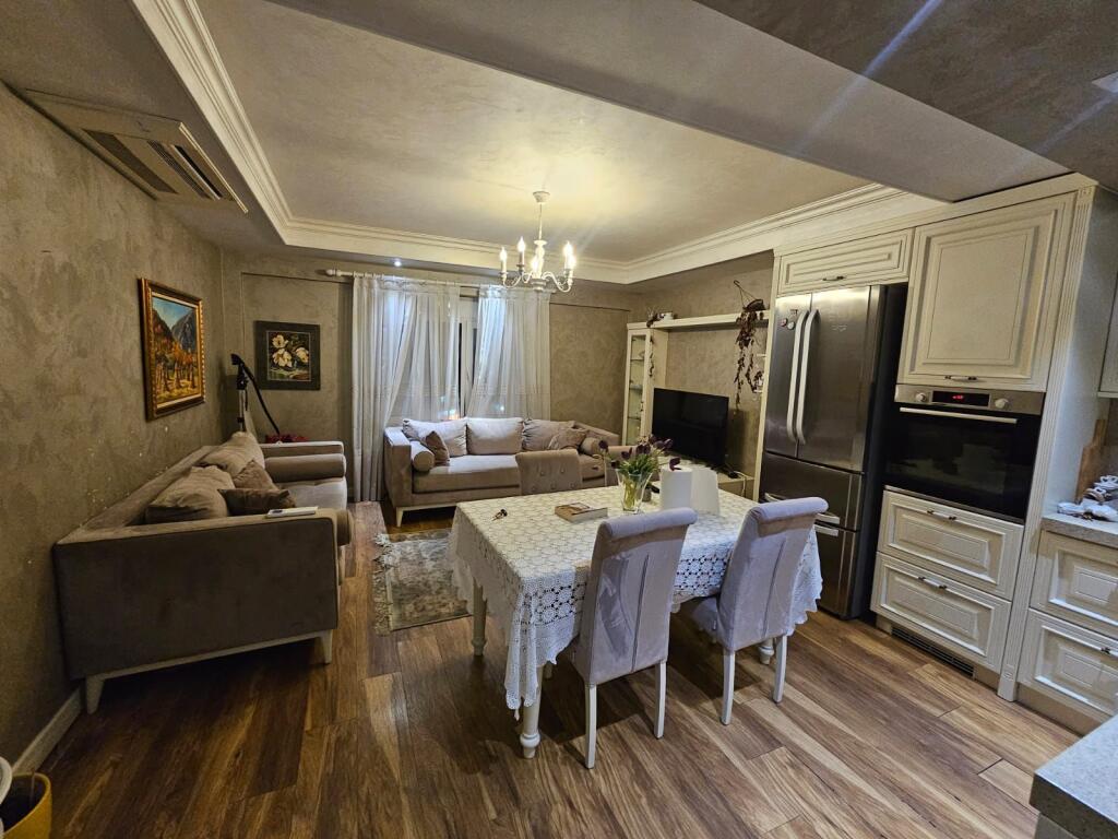 📌SUPER APARTMENT 2+1 FOR SALE 📍 CENTER TIRANA!!