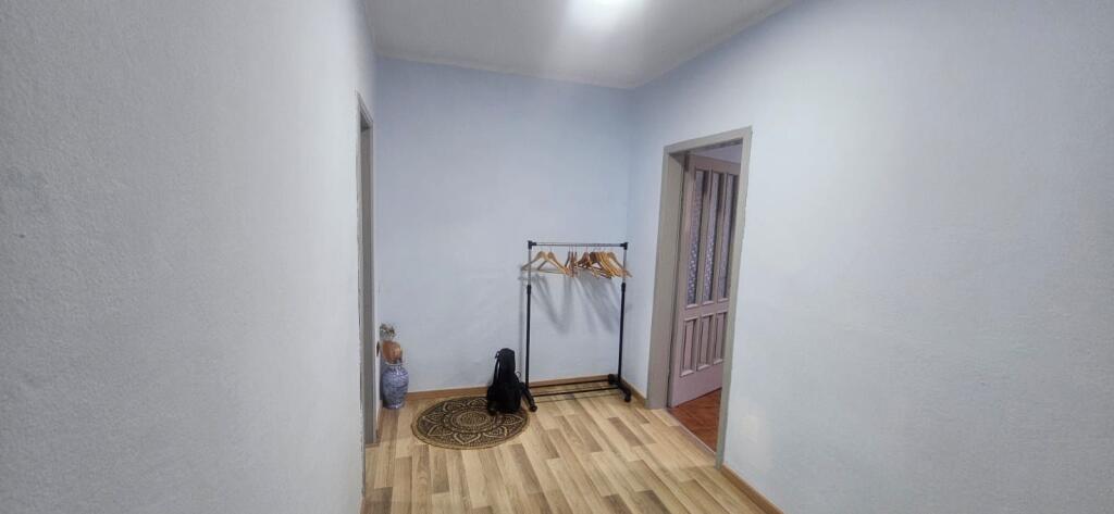 Ambient Zyrash per Qira ne Fillim te Rruges Ali Demi