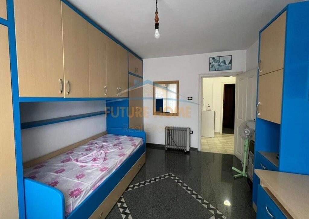 Rent, Apartment 3+1+2, Laprake, Tirana