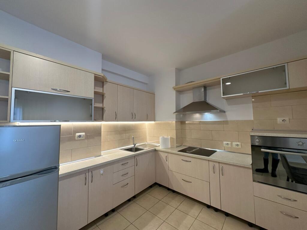 Apartament me qira 1+1