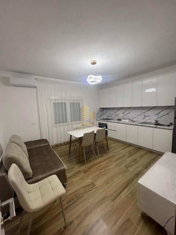 Qira, Apartament 1+1+blk+Post Parkimi, Shkoze, 400 Euro/Muaj