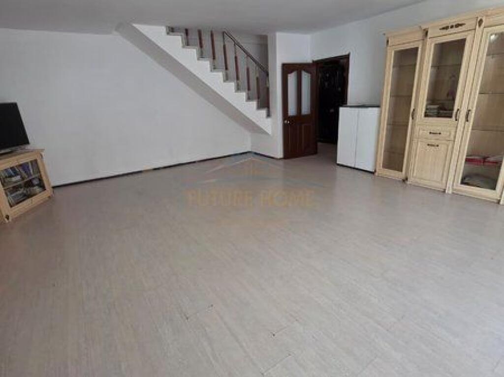 For sale, Duplex 3+1+3+Veranda, , Gintash Block, Tirana.