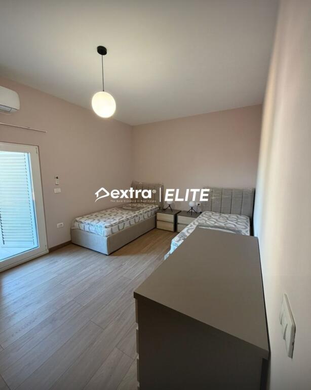 Rent Duplex 3+1+2, 3 minutes away from the ring - Fresk