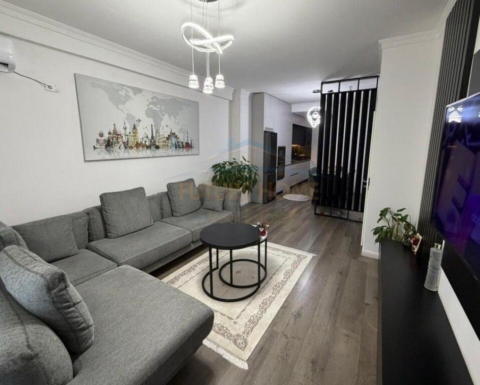 Shitet, Apartament 2+1, Don Bosko, Tiranë.