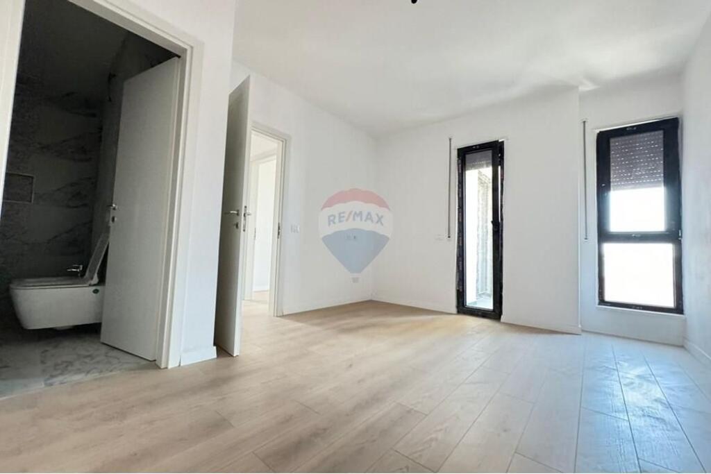 APARTAMENT 2+1+2 NE SHITJE TEK KOMUNA E PARISIT !