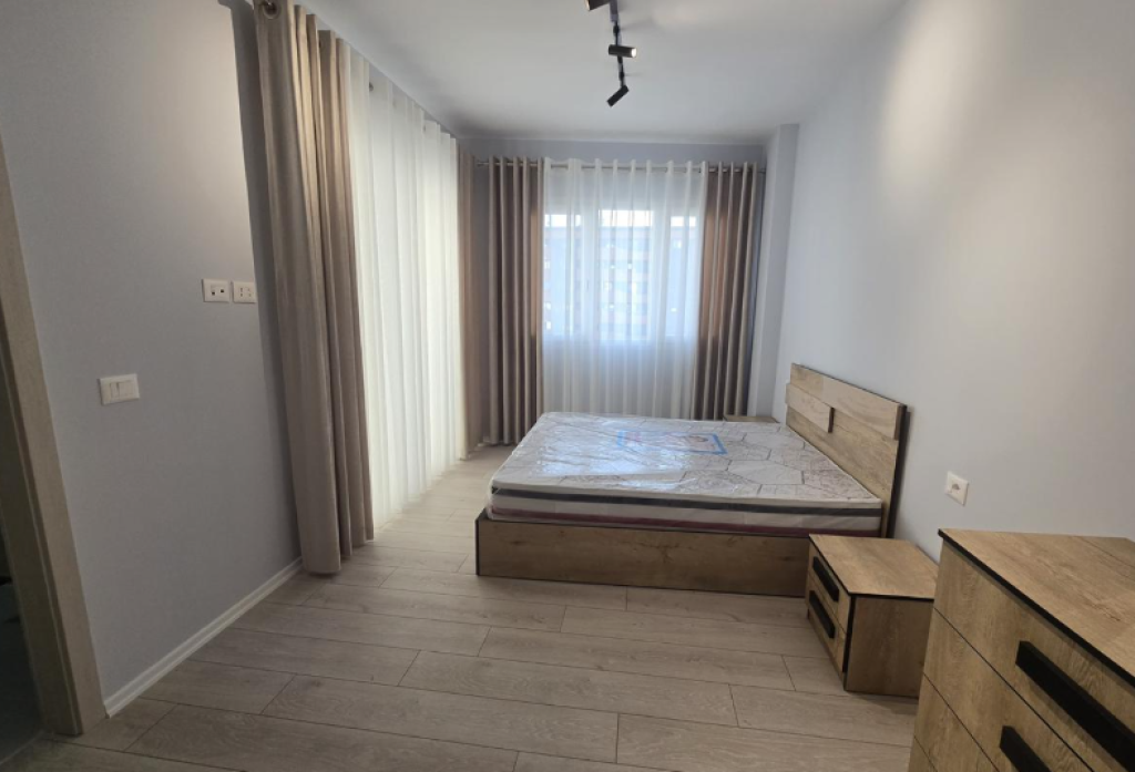 🏡 Shitet Apartament 2+1+2 – River Residence, Fusha e Aviacionit