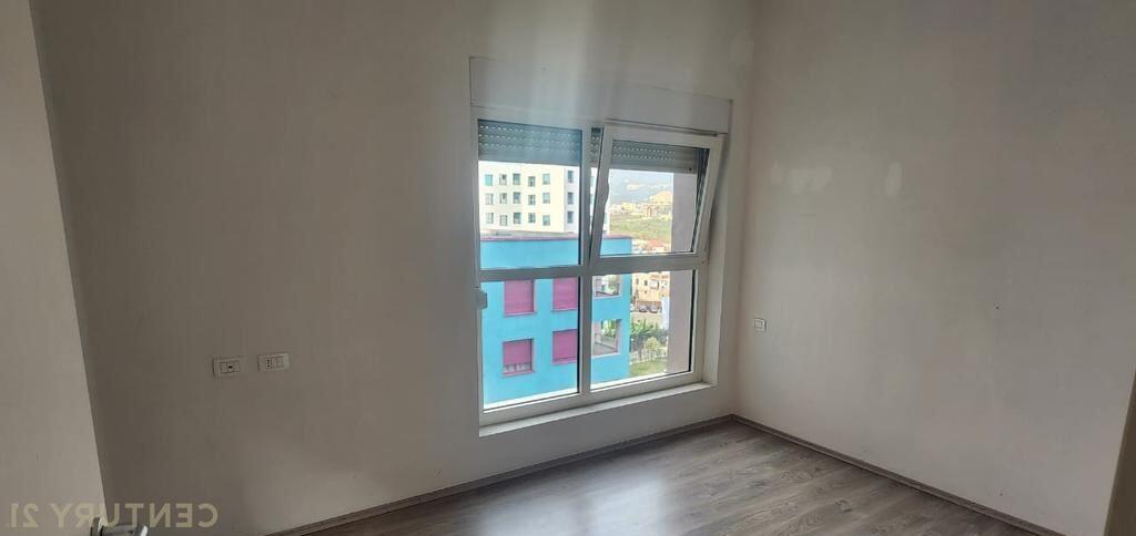 Shitet apartament 1+1 ne Mangalem 21