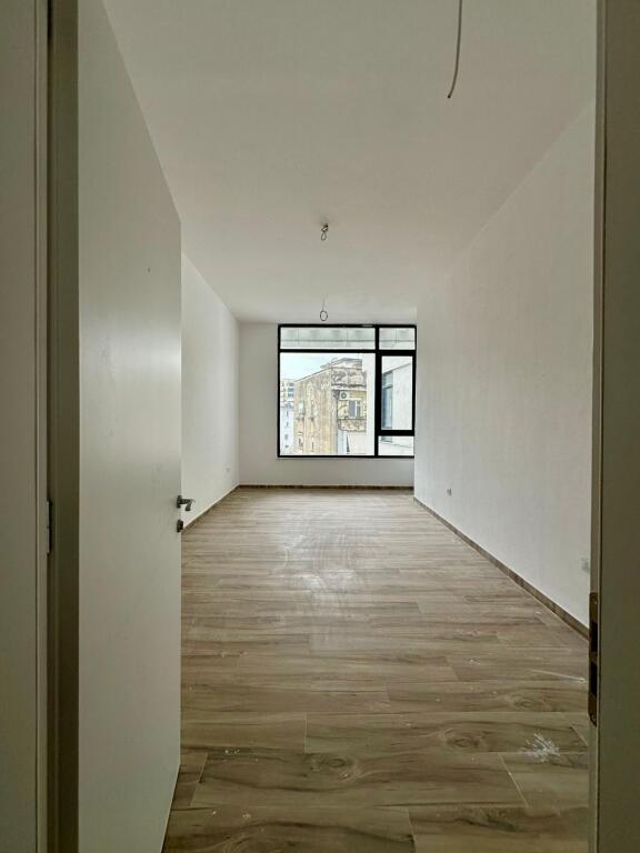 📣 QERA Ambient Zyre 📍 Prane Kafe "Flora", Qender Tirane ✨