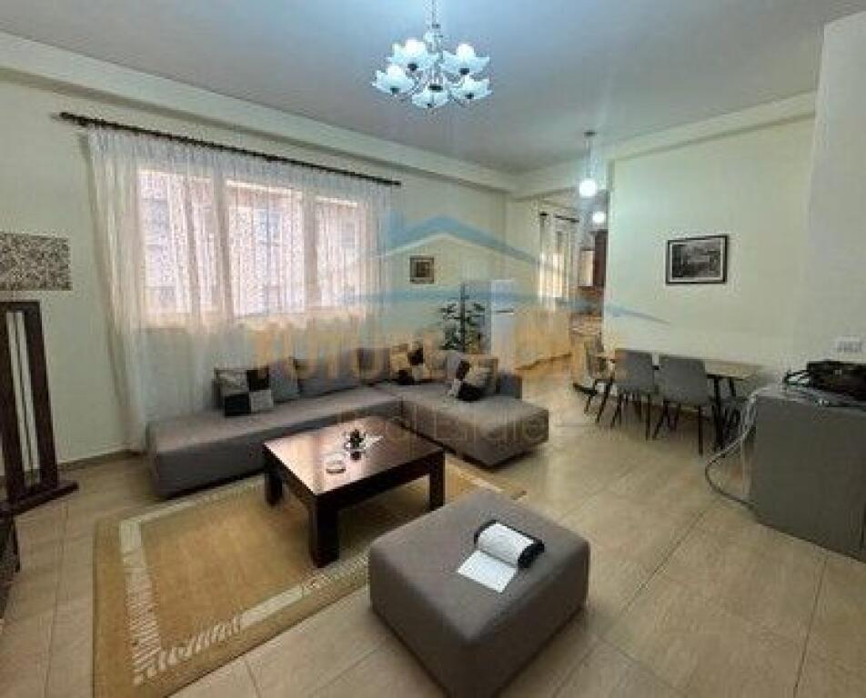 Rent, Apartment 2+1+2, Center