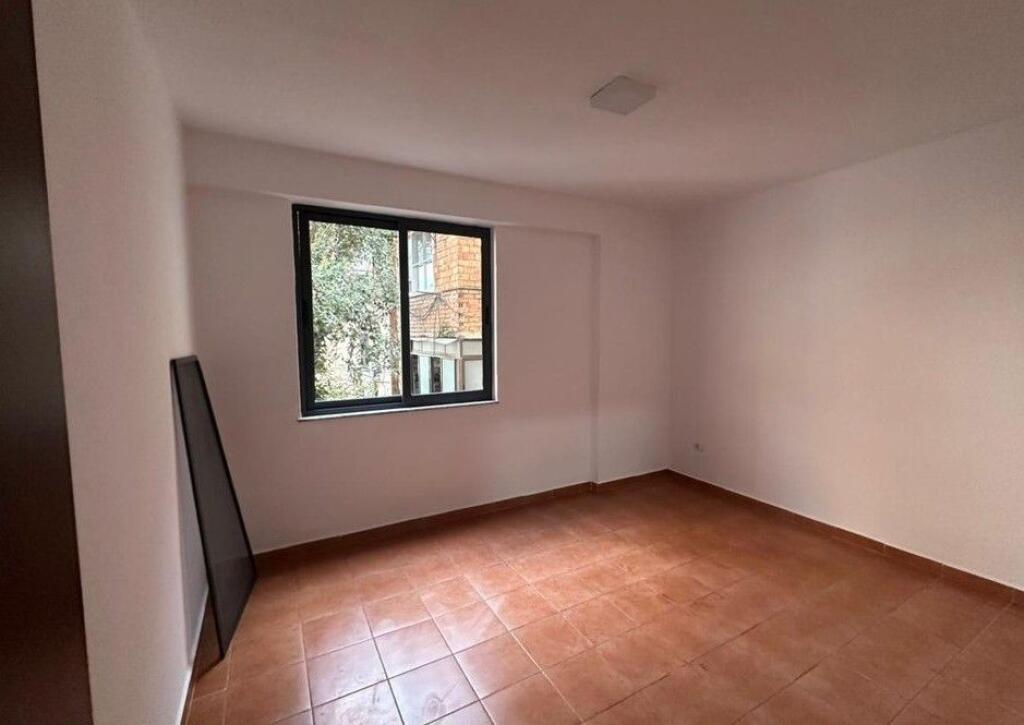 Rent, Apartment 2+1, Elbasanit Street