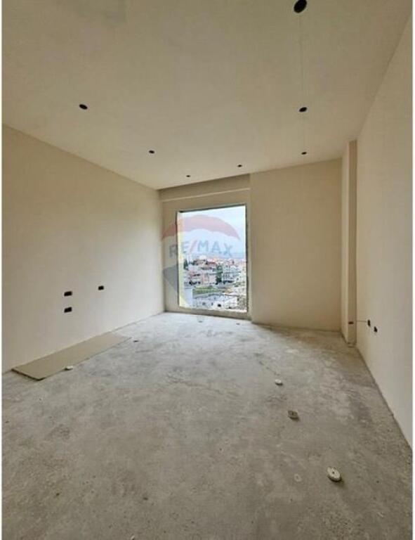 Apartament - Për Shitje - Rruga Kokonozeve, Tiranë(ID: 530571001-234)