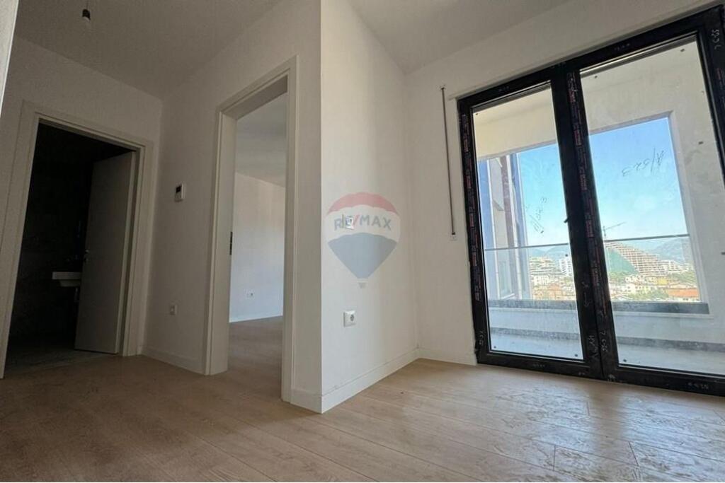 APARTAMENT 2+1+2 NE SHITJE TEK KOMUNA E PARISIT !