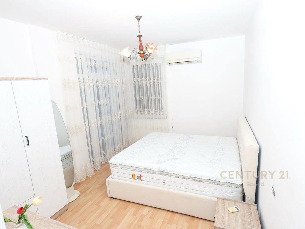 Apartament 2+1 me Qira tek Kopshti Botanik Zoologjik!