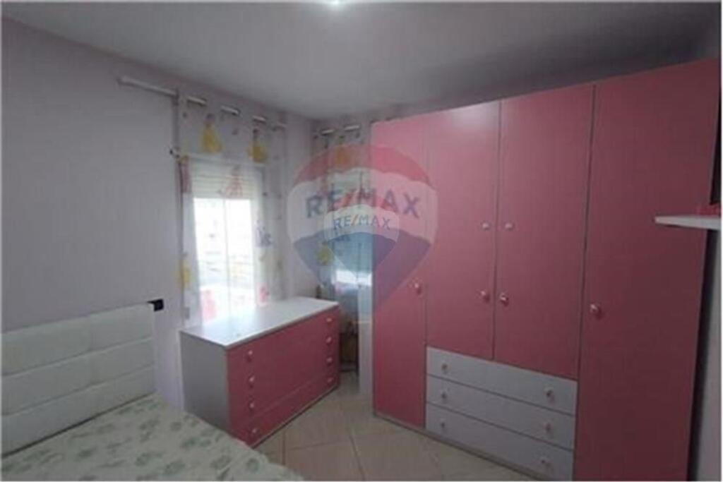 Apartament - Për Qira - Kodra e Diellit,