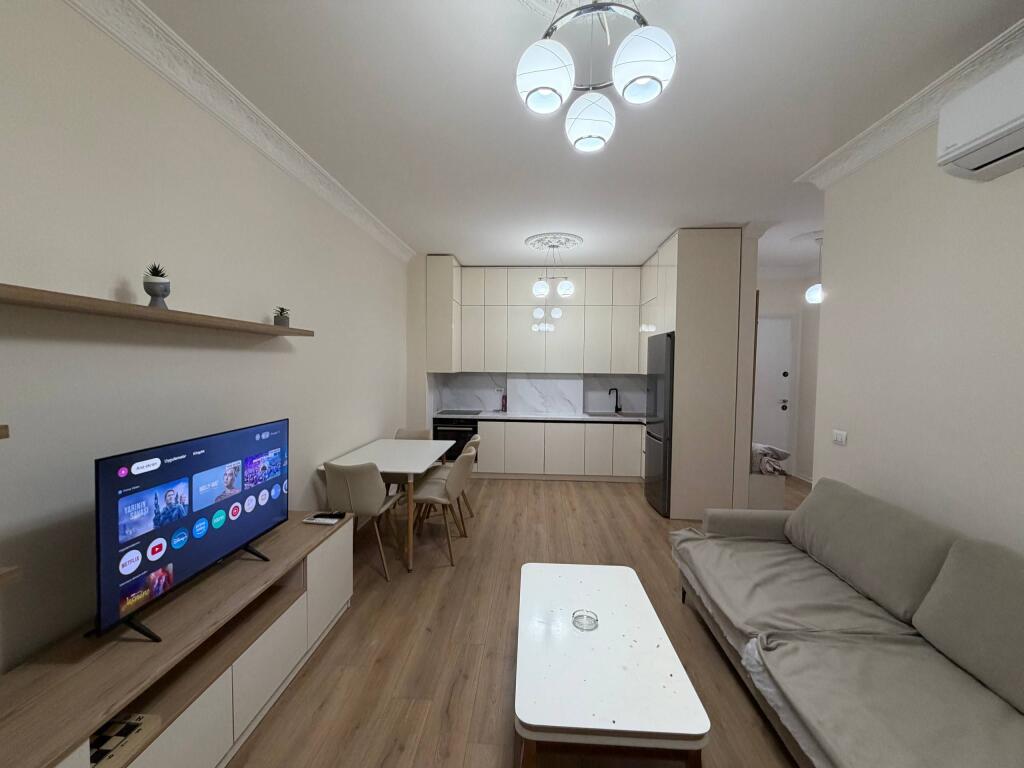 Appartamento 2+1 in affitto vicino a UET a Porcelan.