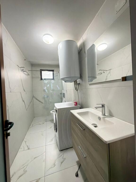 Brryli, Japim apartament 2+1 me qera