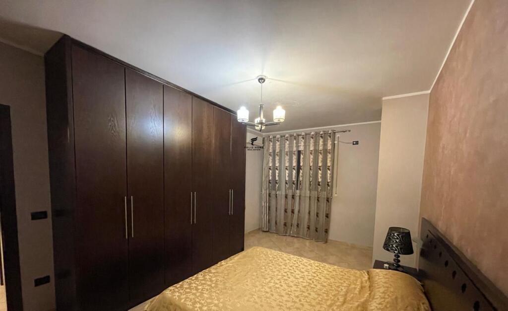 APARTAMENT ME QERA 2+1 XHAMLLIKU 70.000 LEKE